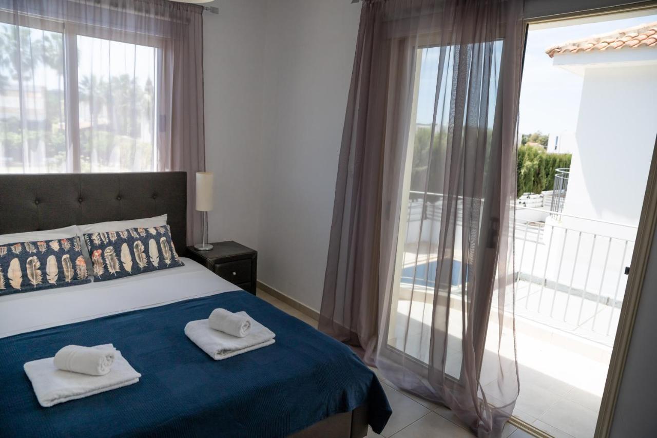 باراليمني Palm Villa Ekaterina 4 Bdrm المظهر الخارجي الصورة